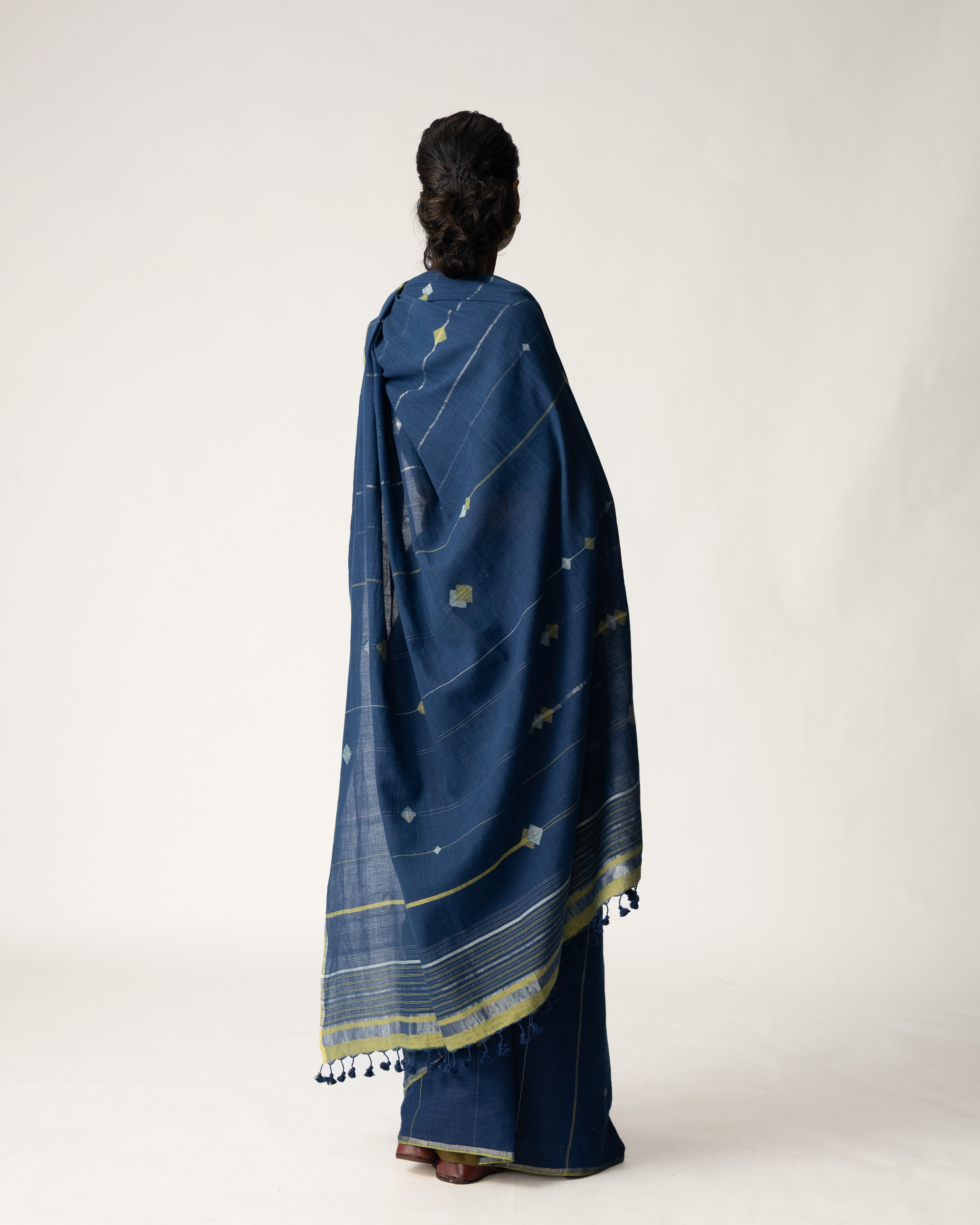 Ulka Brishti Saree