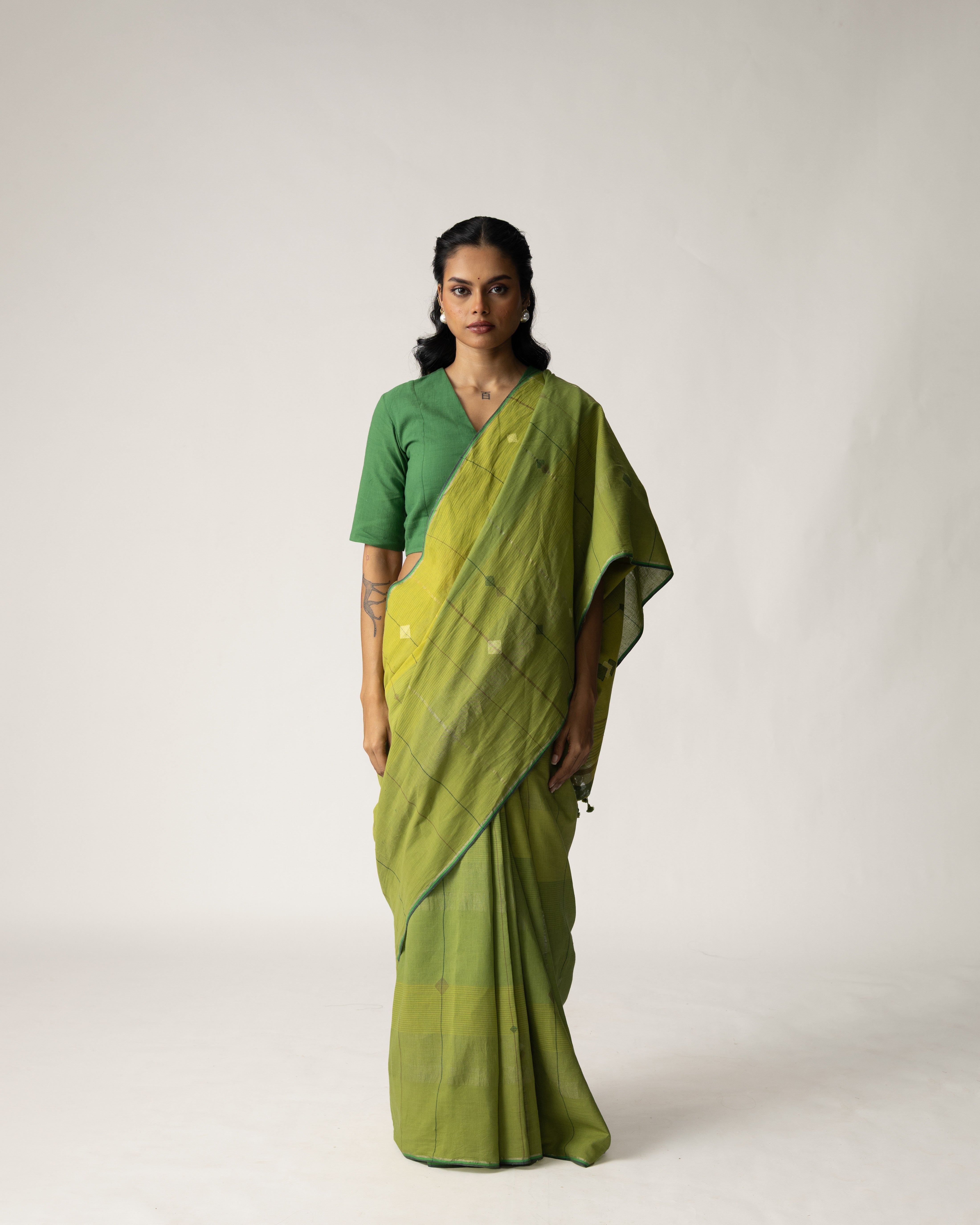 Ulka Brishti Saree