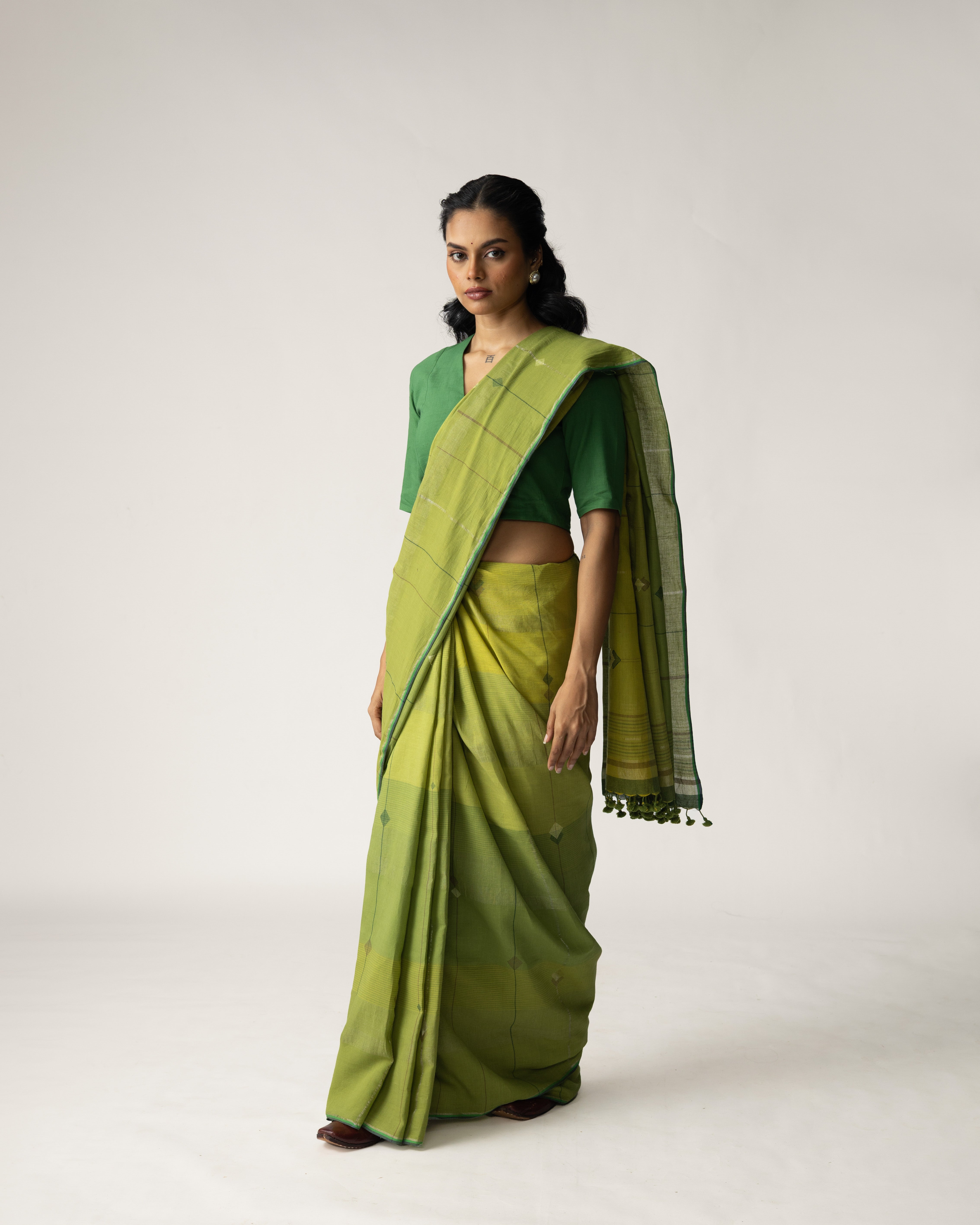 Ulka Brishti Saree