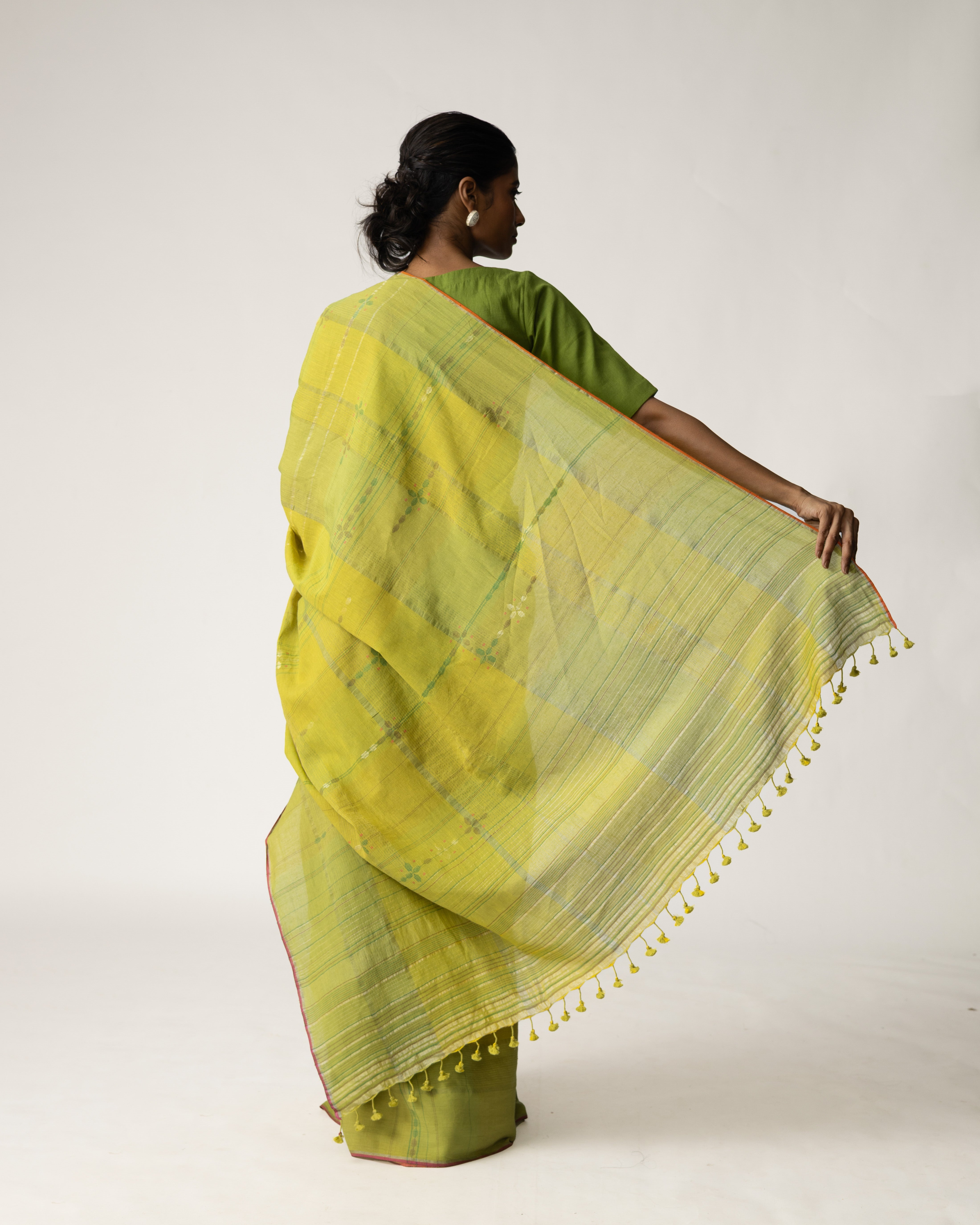 Taramandal Saree