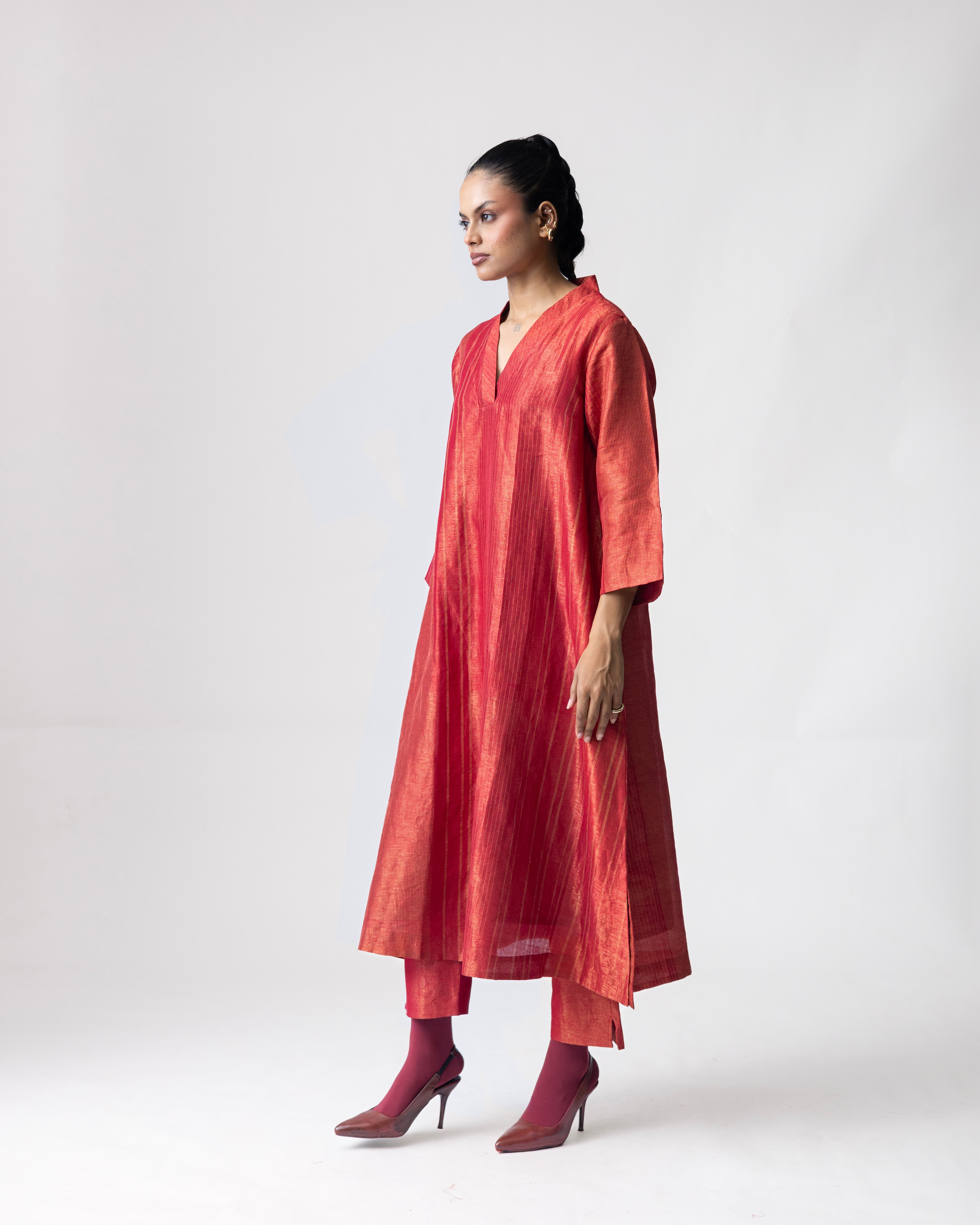 Ananyata V-Neck Tissue Kurta