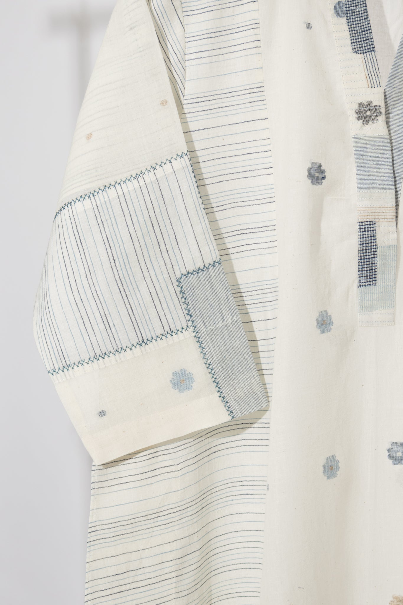 V-neck Sishumi Kurta