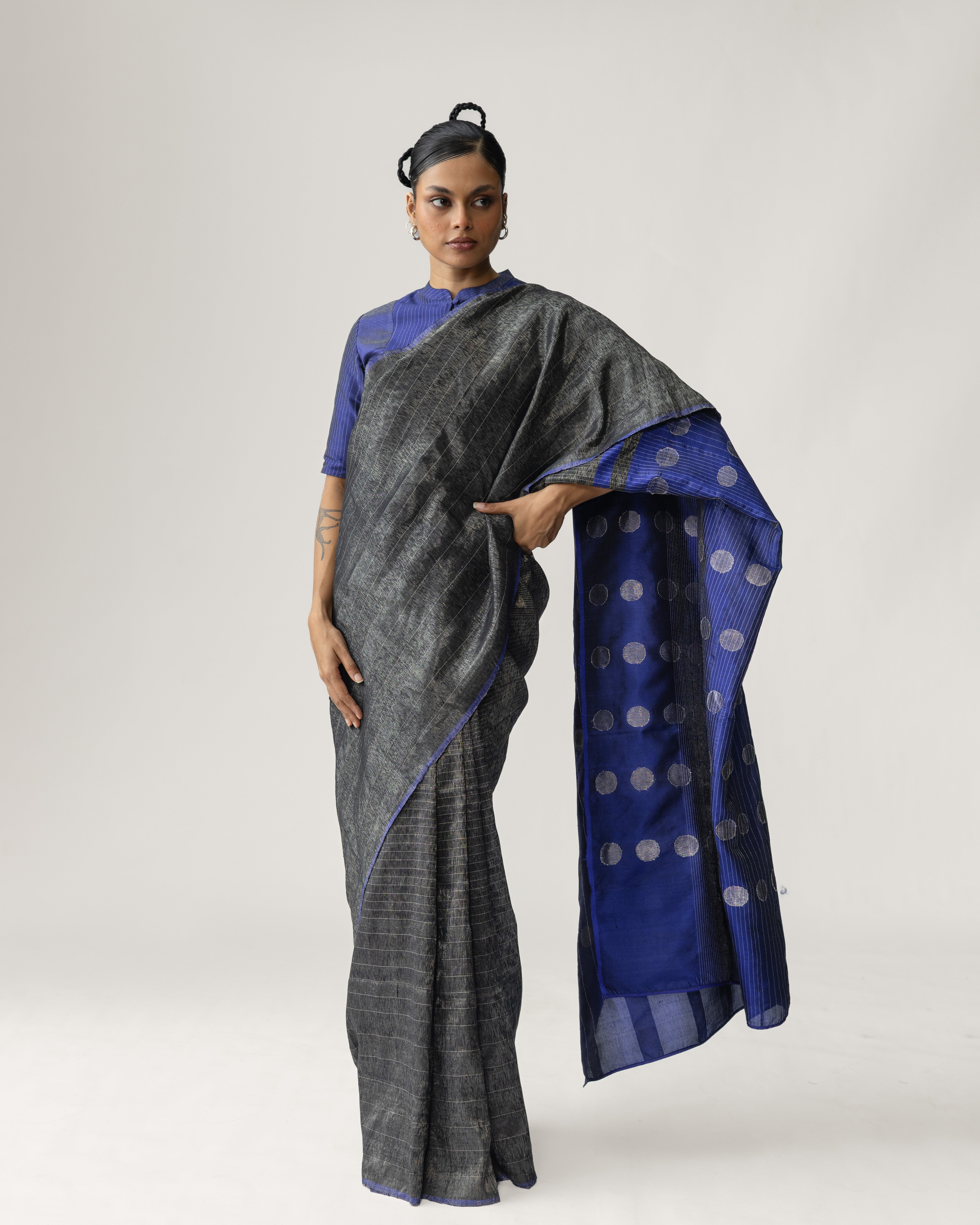 Shoonyata Bindu Anchal Saree