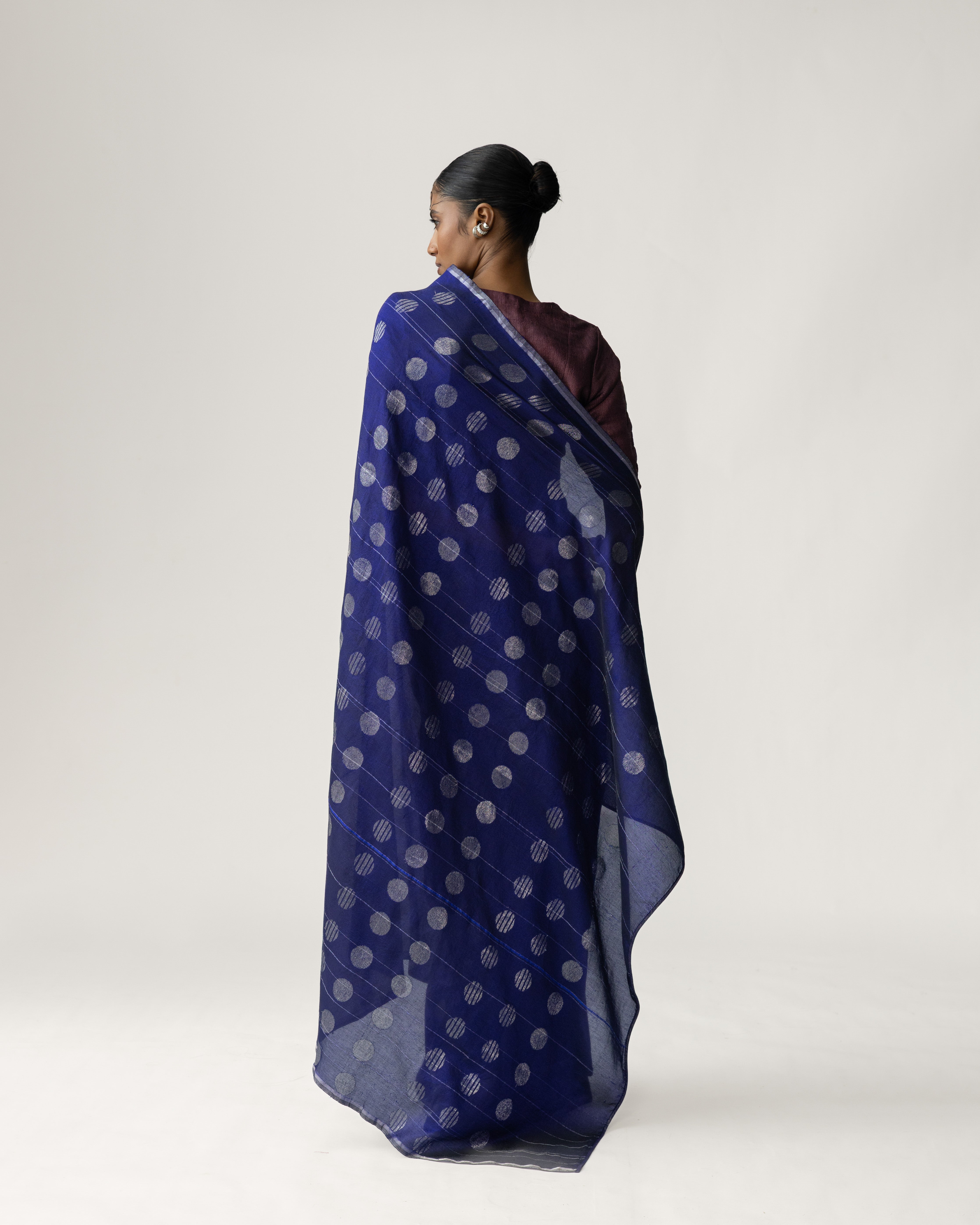 Shoonyata Bindu Jaal Saree