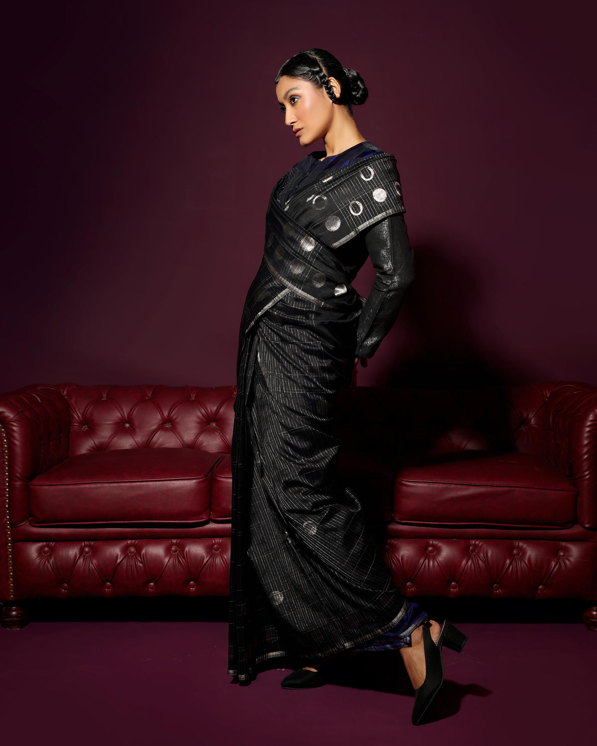 Shoonyata Ghera Bindu Saree