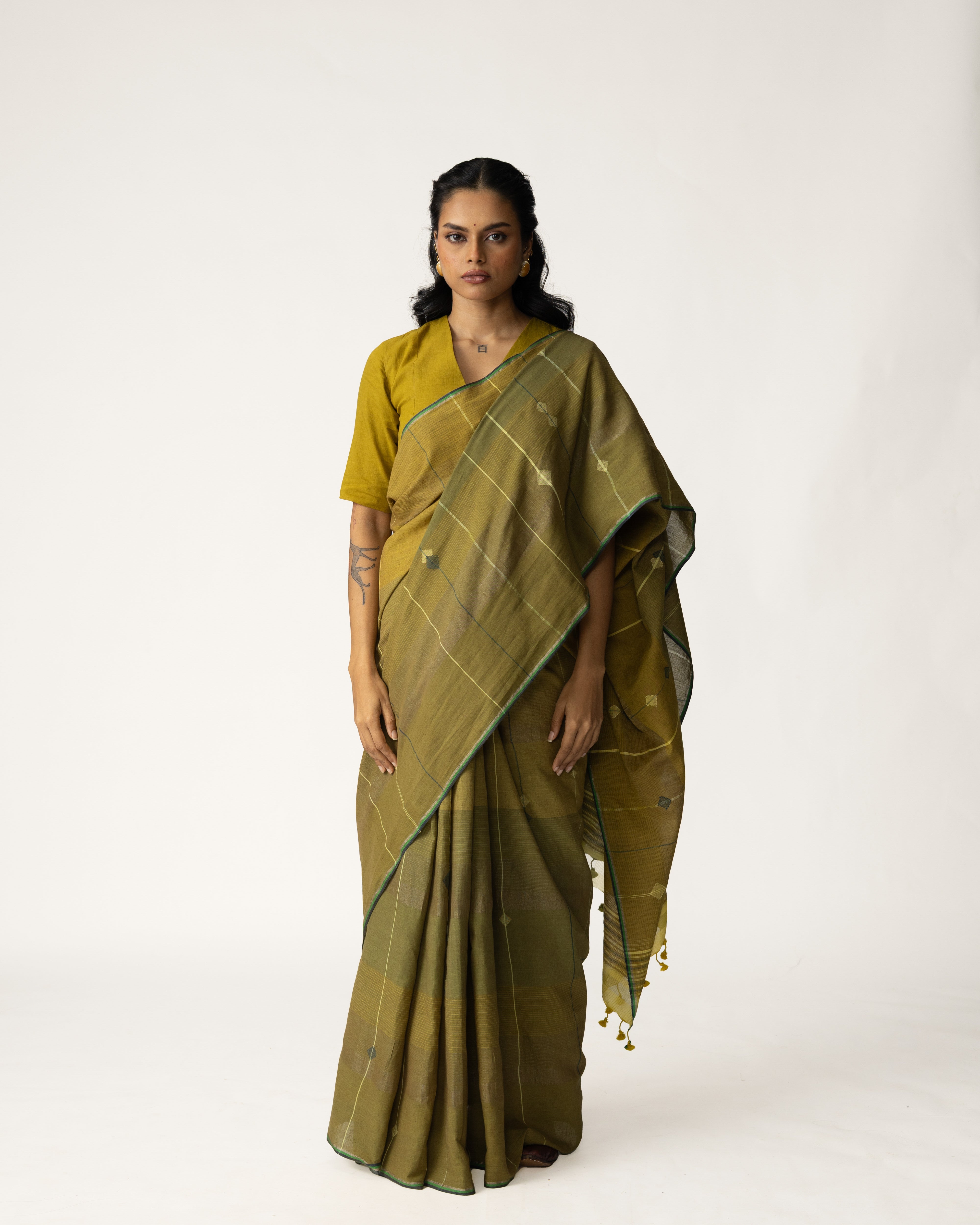 Ulka Brishti Saree