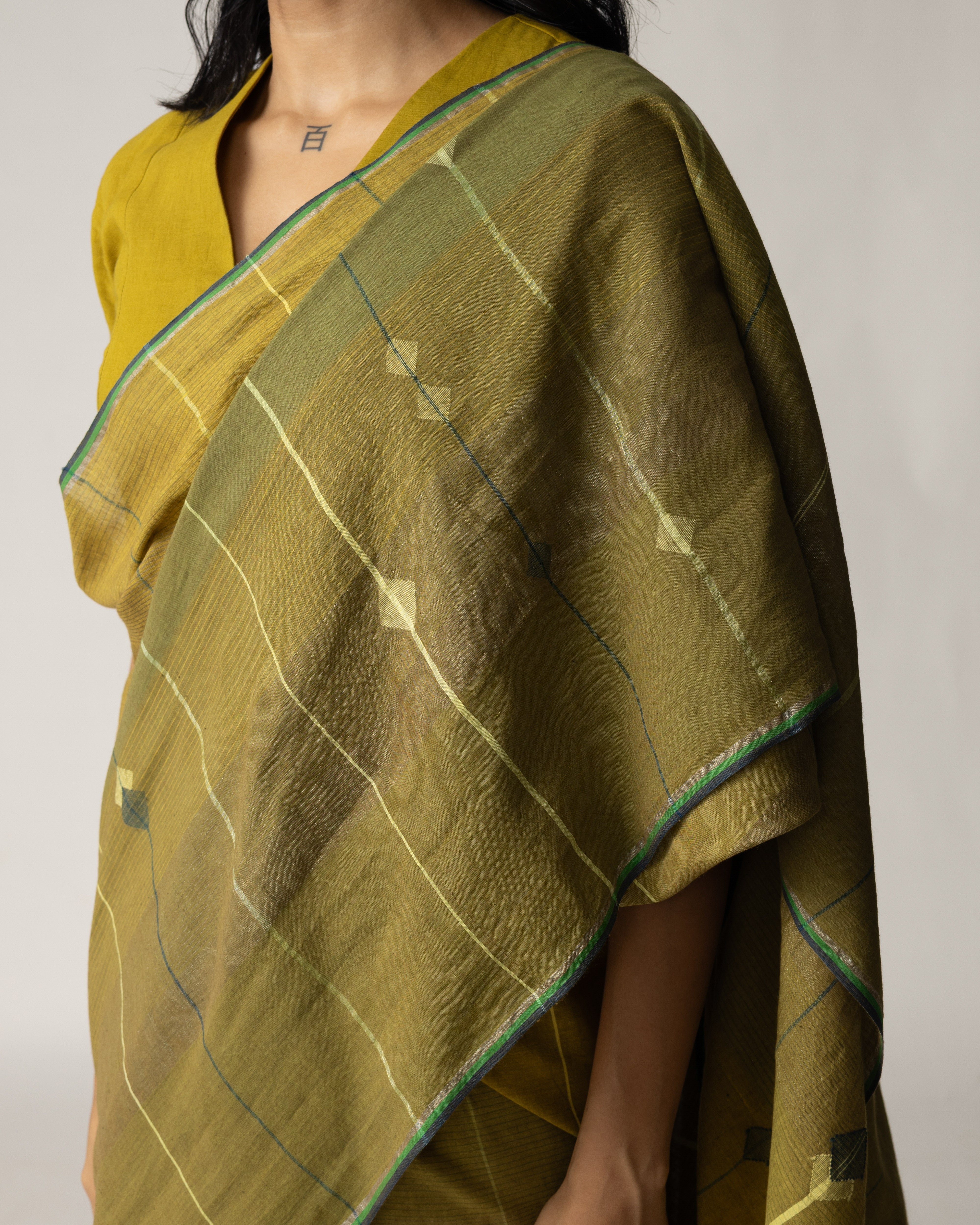 Ulka Brishti Saree