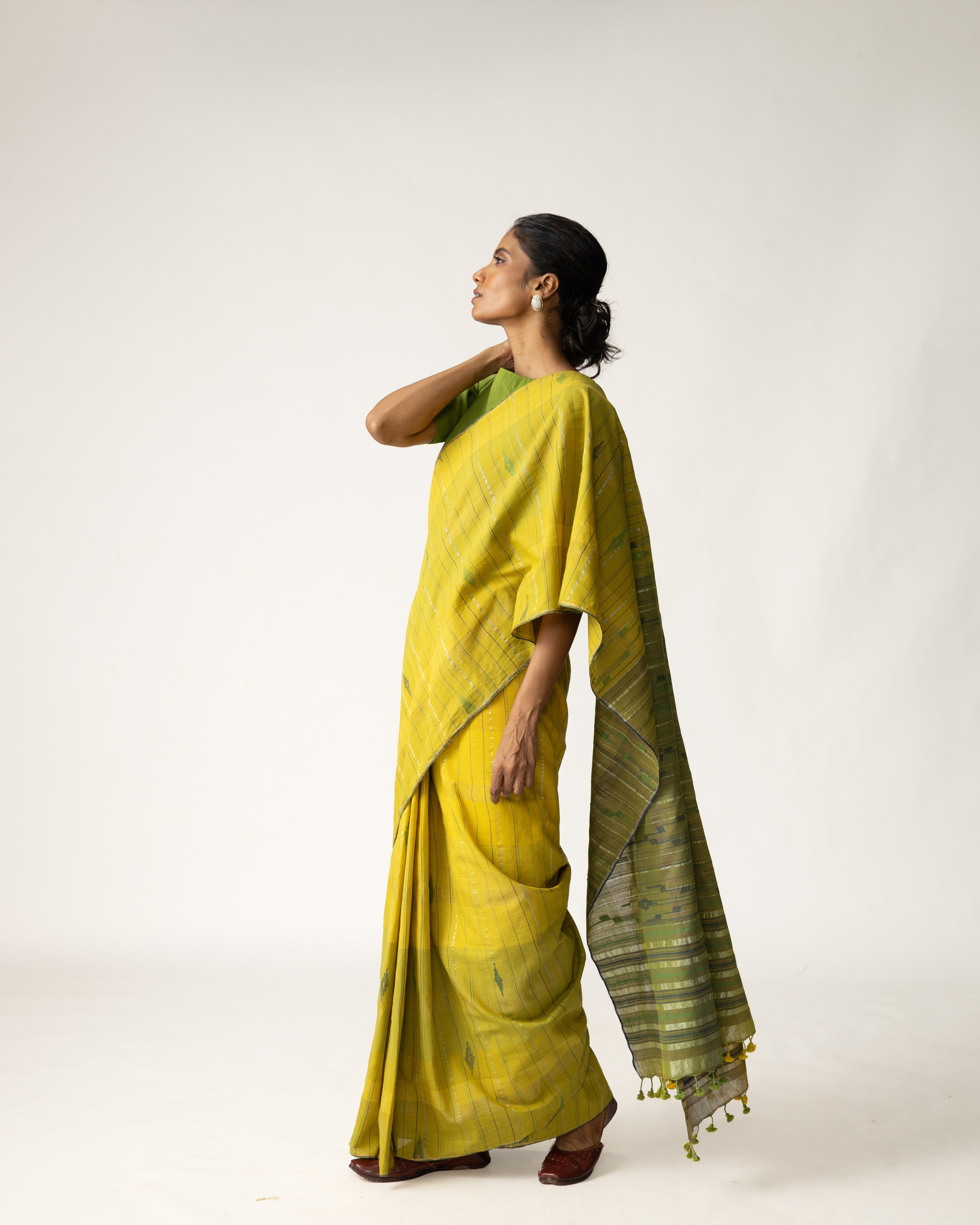 Shankhini Saree