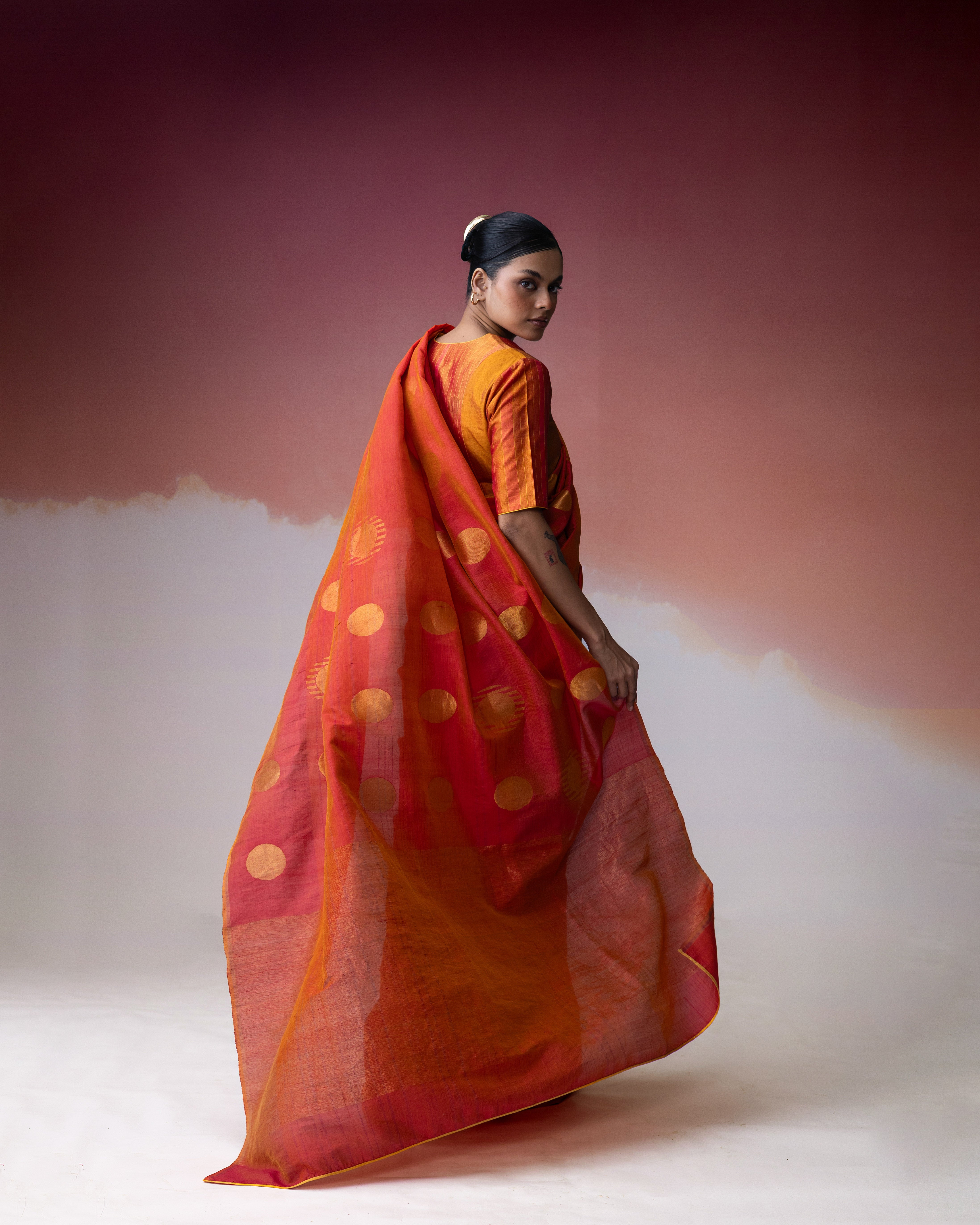 Ananya Bindu Saree