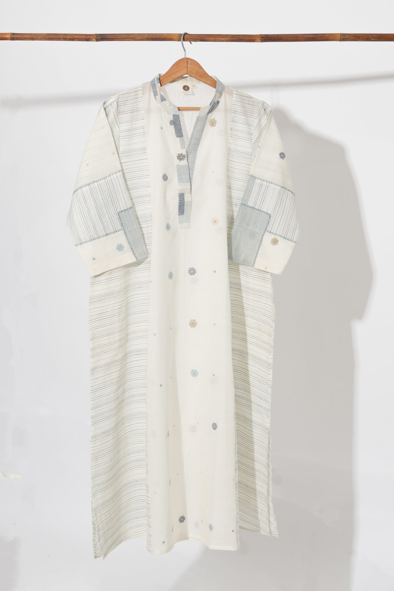 V-neck Sishumi Kurta