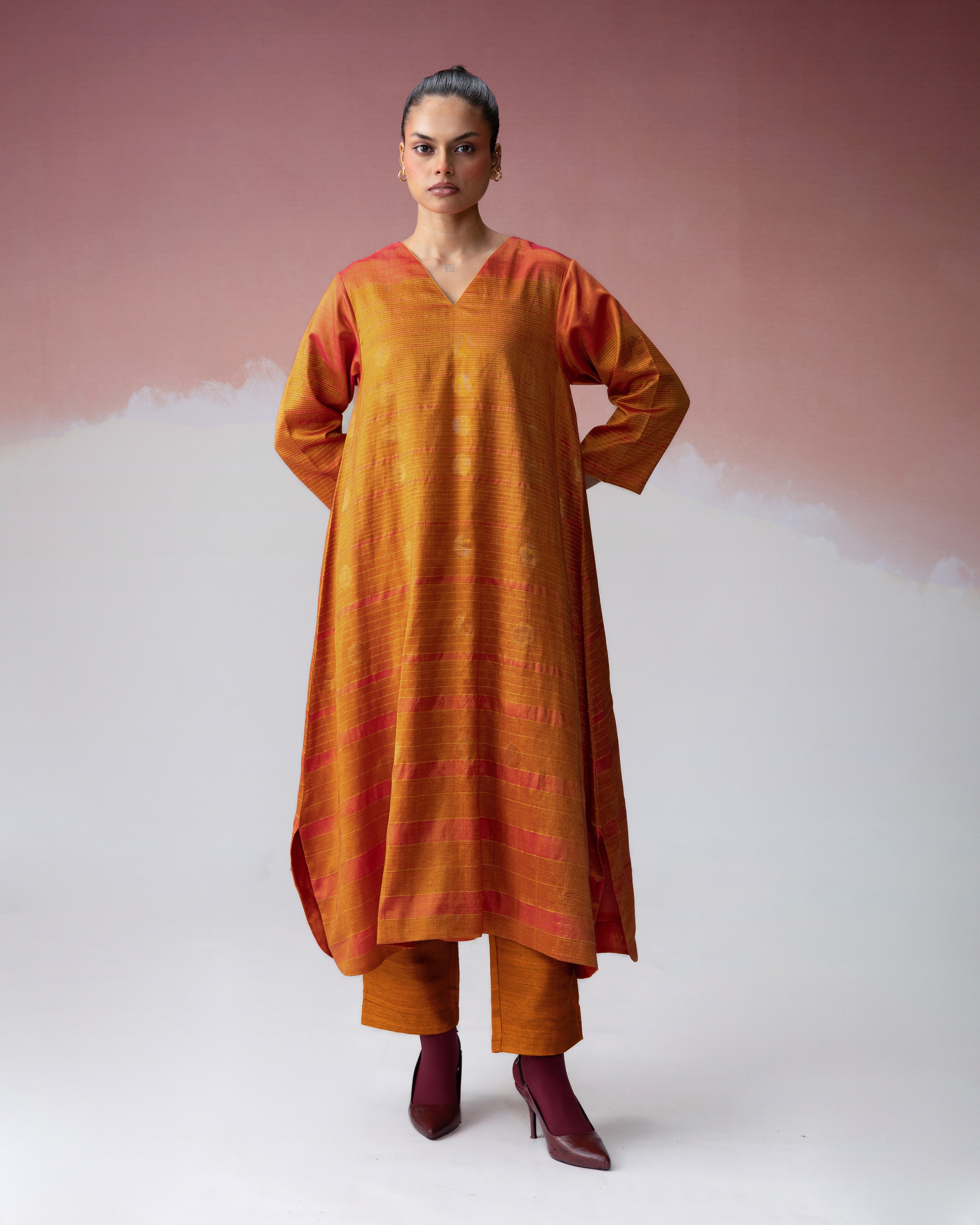Ananyata Lunar Gradient Kurta
