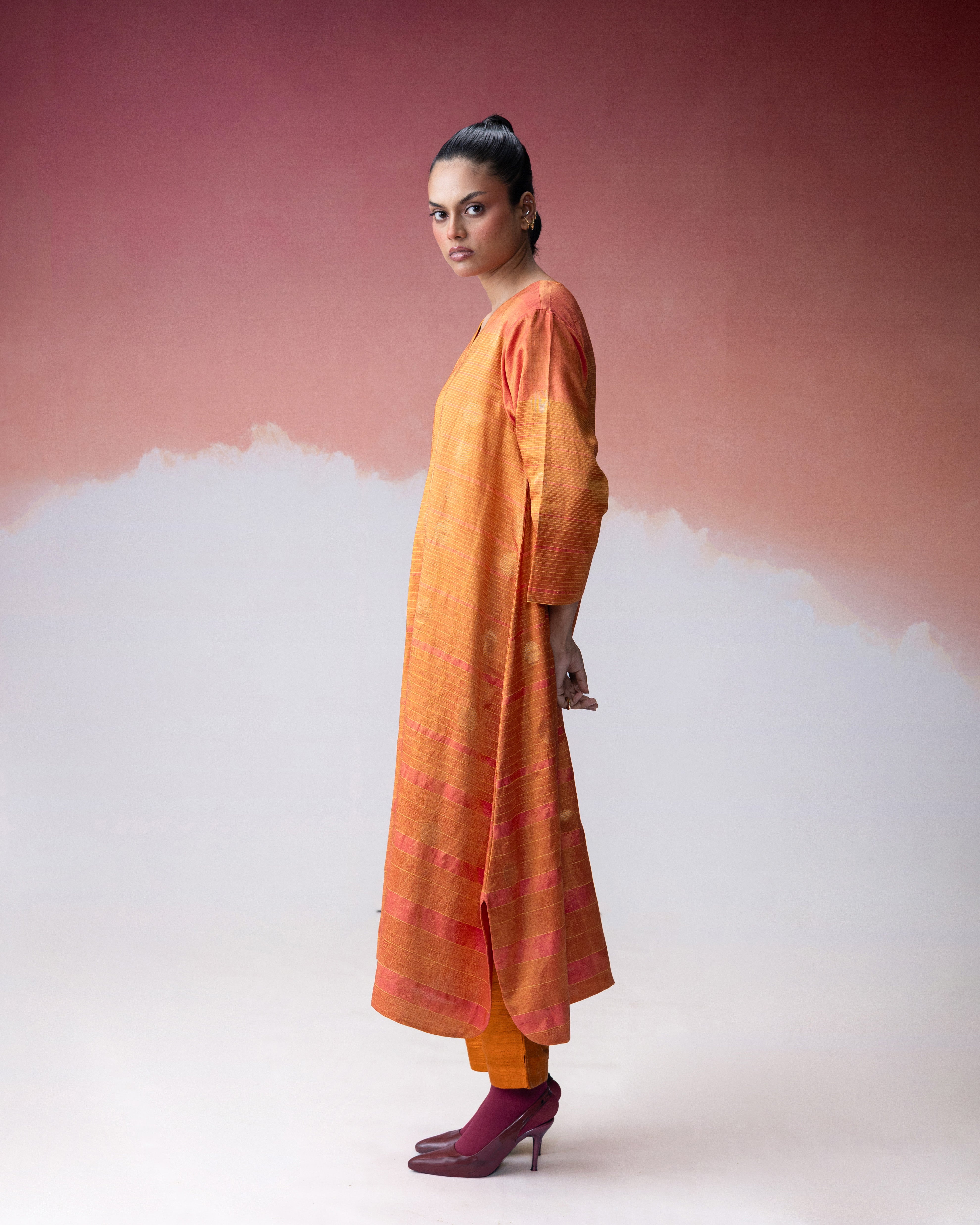 Ananyata Lunar Gradient Kurta