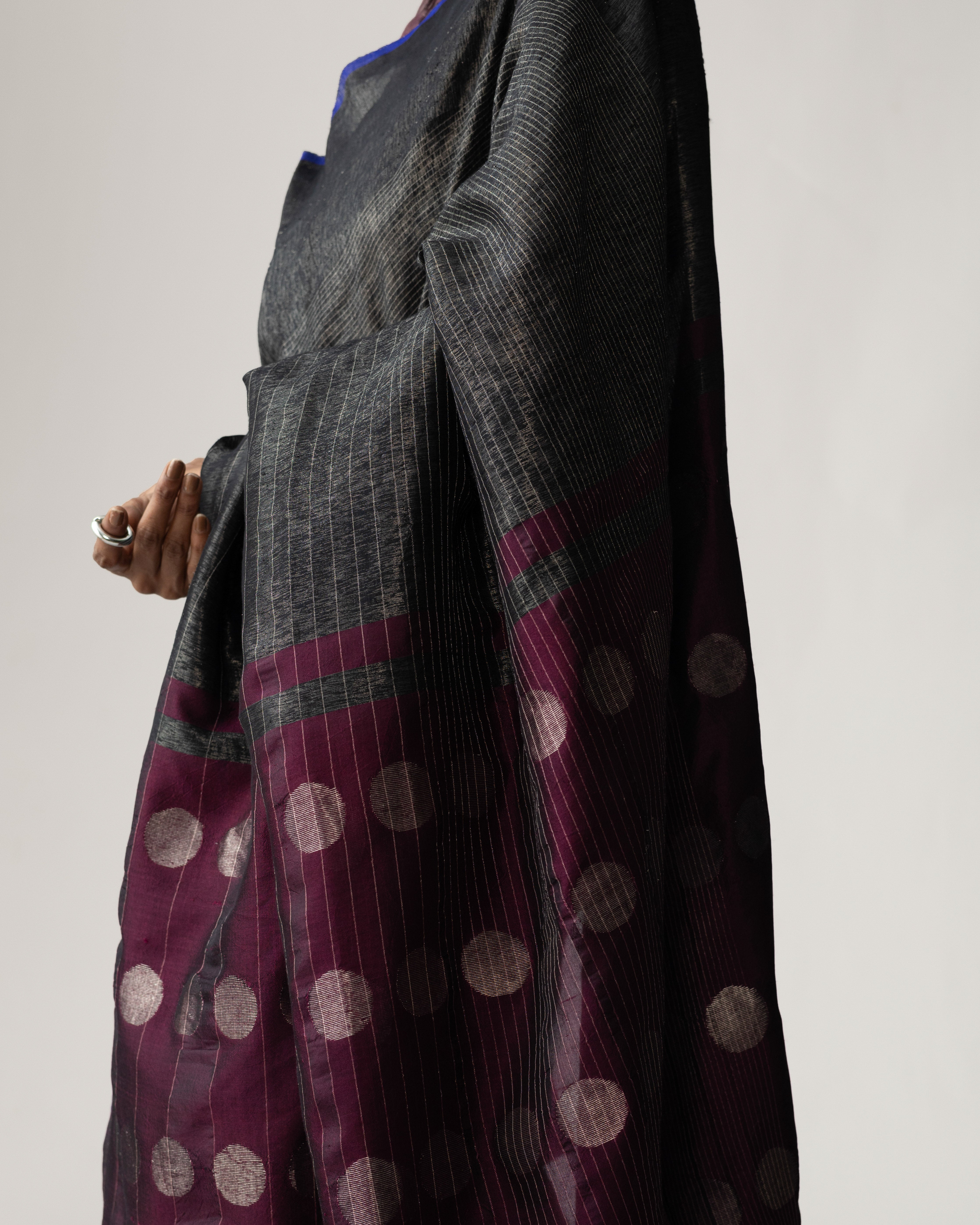 Shoonyata Bindu Anchal Saree