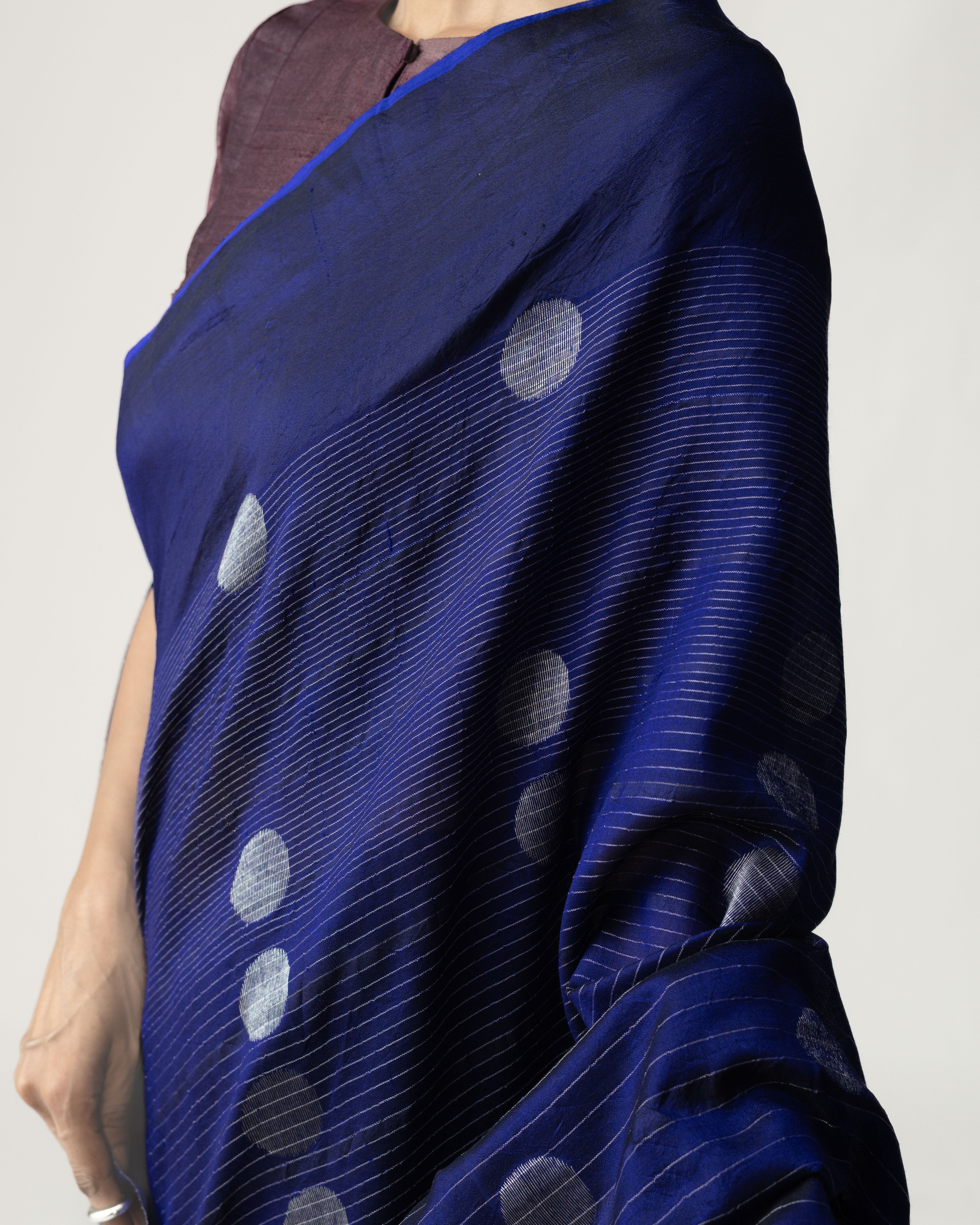 Shoonyata Bindu Rekha Saree