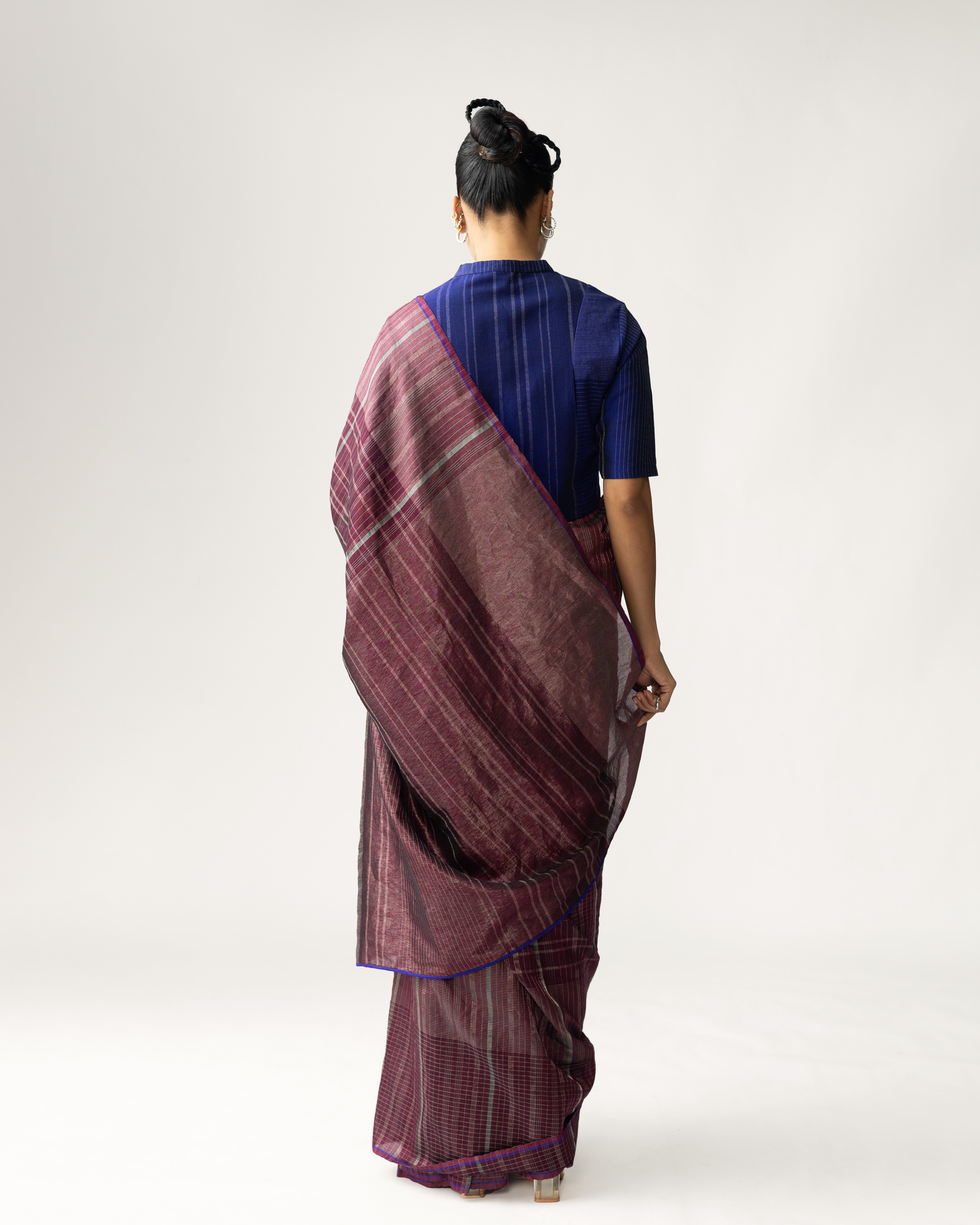 Shoonyata Checks Saree