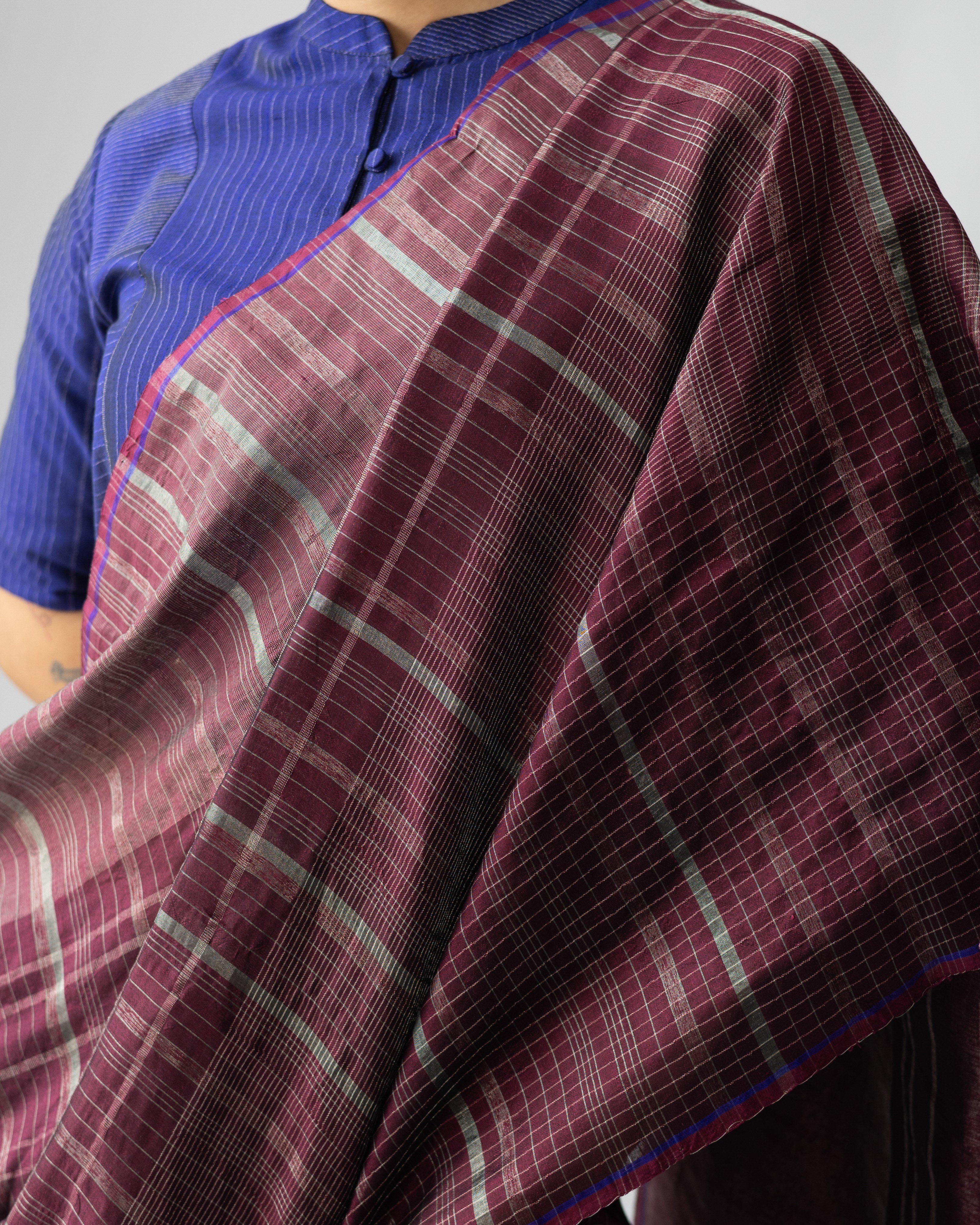 Shoonyata Checks Saree